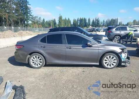 2018 Toyota Camry Le from USA, damaged, VIN 4T1B11HK4JU618235